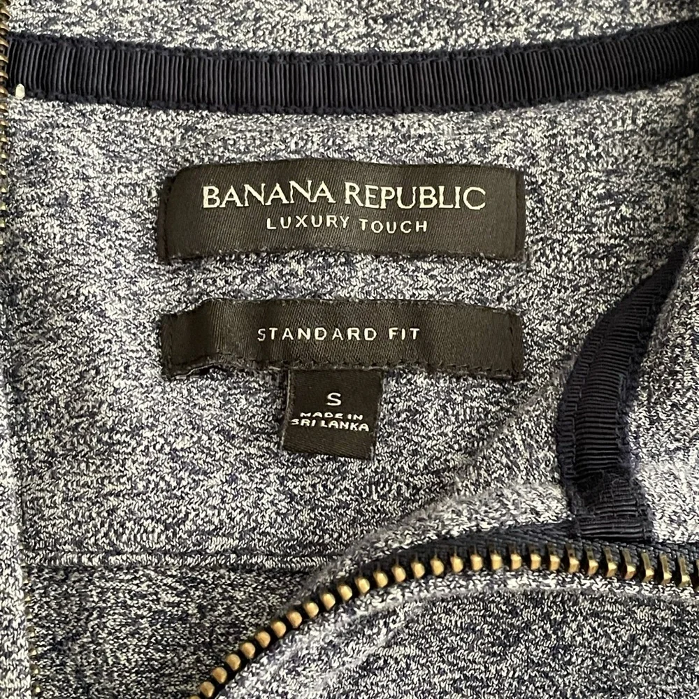 Banana Republic Men's 1/4 Zip Pullover Sweater Size S Navy Blue Stripe Casual